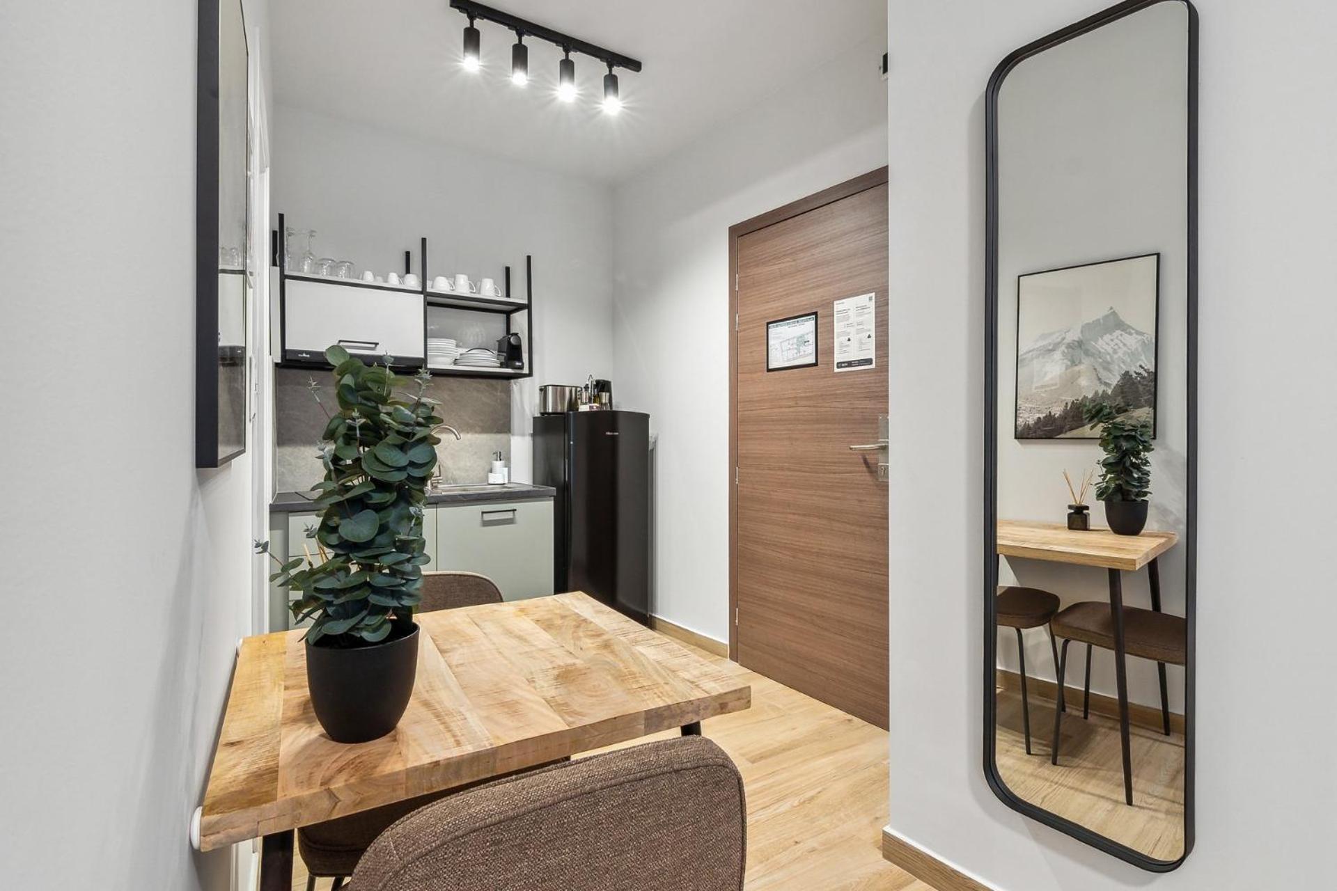 Limehome Athens Solonos City Center Værelse billede
